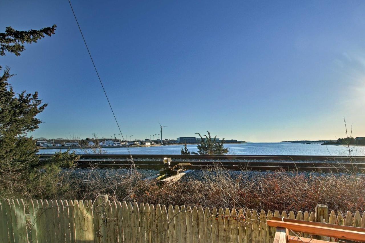 Cozy Buzzards Bay Home Steps To Cape Cod Canal! Bourne Exteriör bild