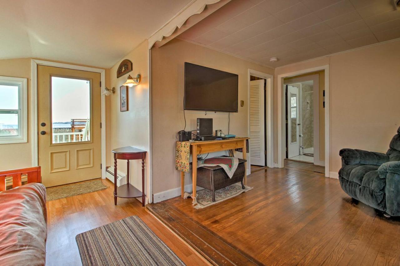 Cozy Buzzards Bay Home Steps To Cape Cod Canal! Bourne Exteriör bild
