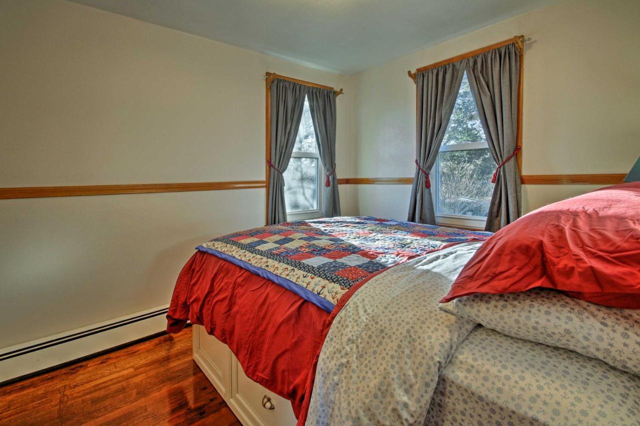 Cozy Buzzards Bay Home Steps To Cape Cod Canal! Bourne Exteriör bild